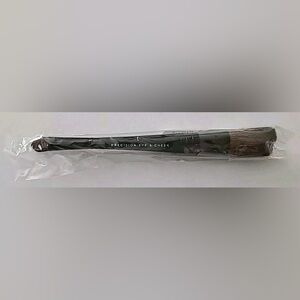 bareMinerals Precision Eye & Cheek Brush - Black B7